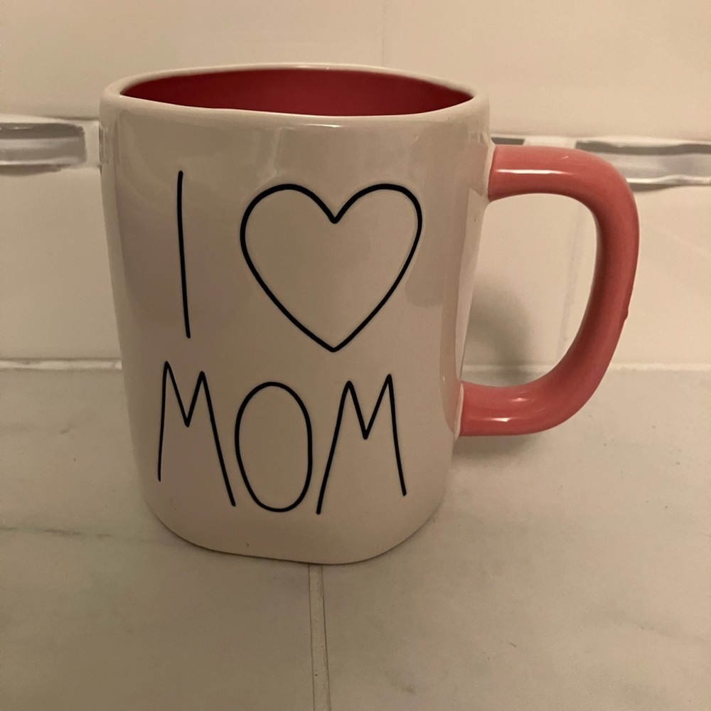 Rea Dunn white / pink coffee mug.  I love mom!  So cute!